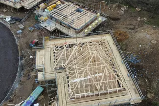 contract roof truss